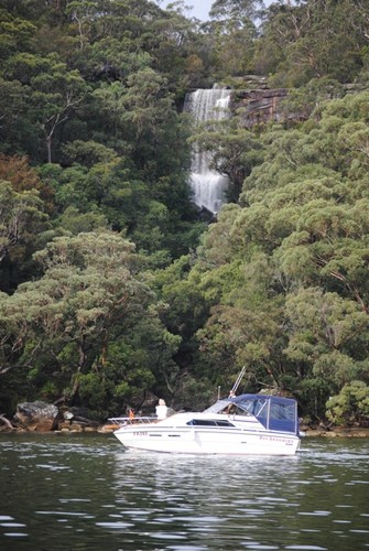 The new Hyundai SeasAll S250 power plant allows Ross to get more out of his boating. - Victorian Boatie Benefiting from Switch to  Hyundai SeasAll  © Freddy Foote